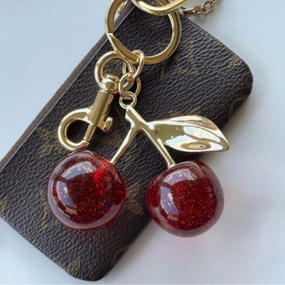 Park Lane “Cherry Pie” Handbag Charm/Keychain! BNIP!! - Picture 5 of 7